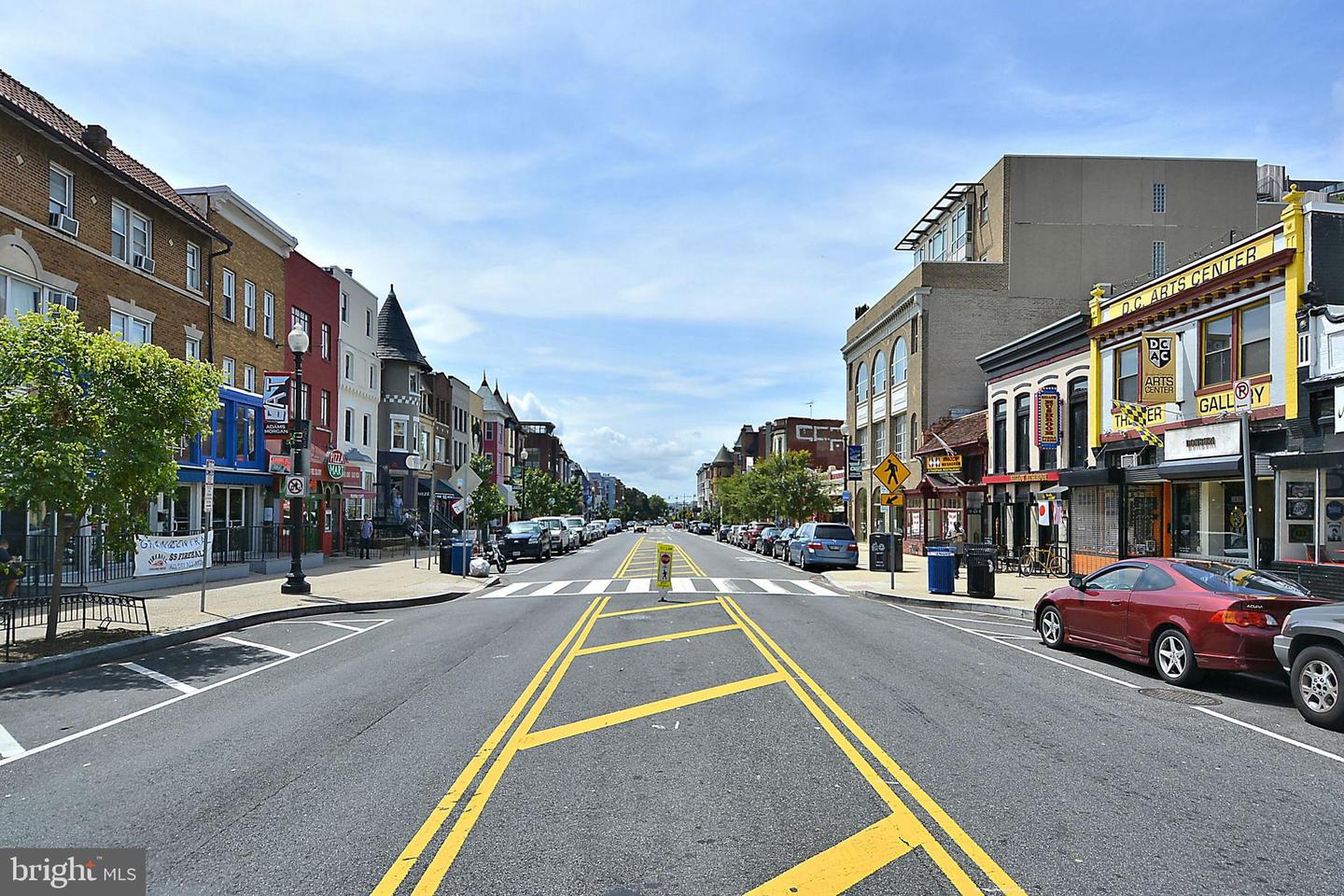 1807 T ST NW, WASHINGTON, District Of Columbia 20009, 3 Bedrooms Bedrooms, ,2 BathroomsBathrooms,Residential,For sale,1807 T ST NW,DCDC2168170 MLS # DCDC2168170