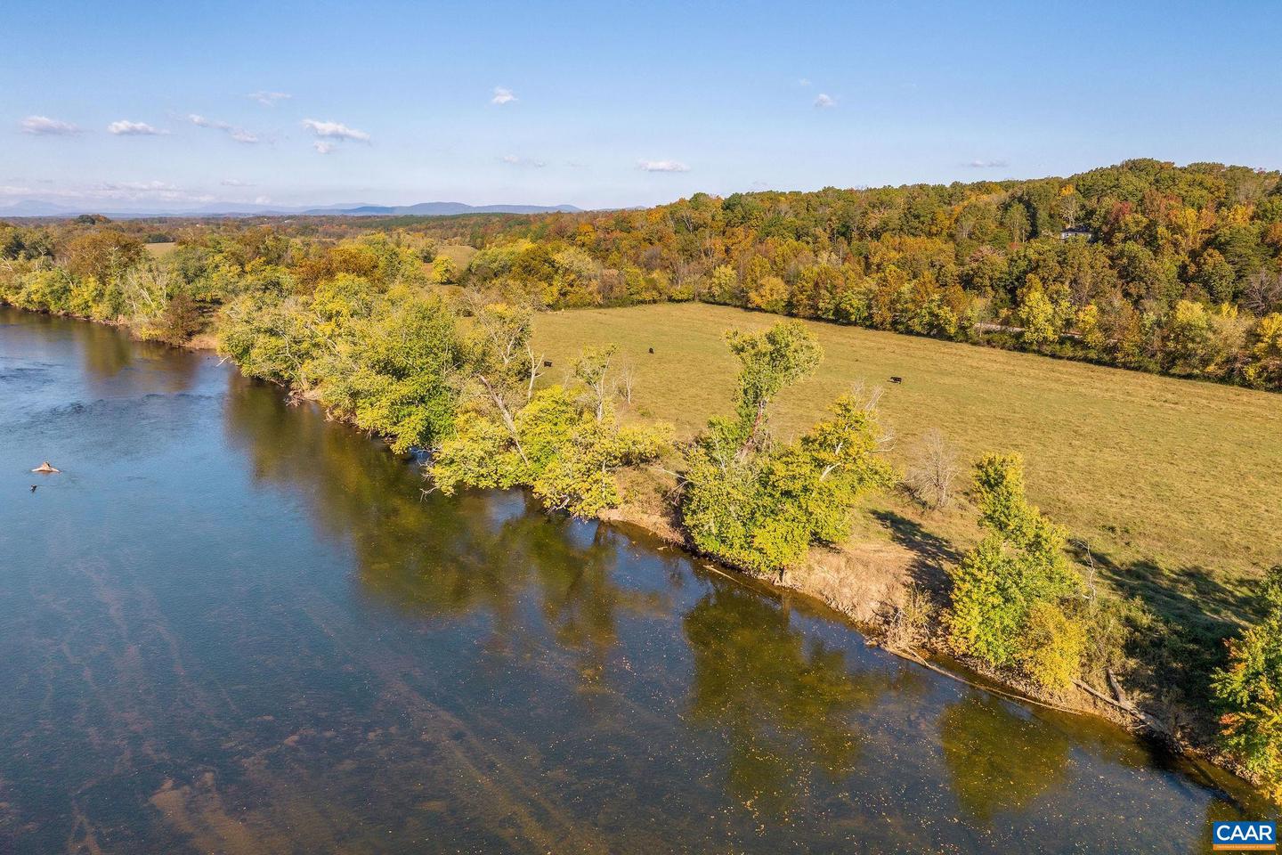 170 LOW BLUFF RD, SCOTTSVILLE, Virginia 24590, 3 Bedrooms Bedrooms, ,2 BathroomsBathrooms,Residential,For sale,170 LOW BLUFF RD,658709 MLS # 658709