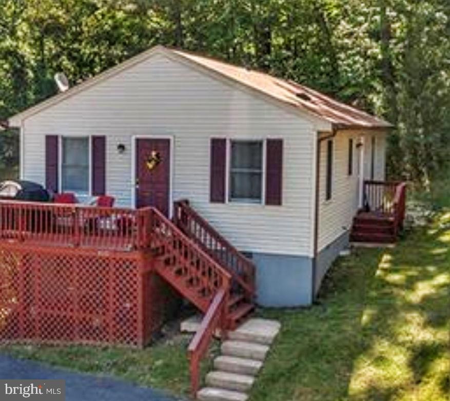 370 HORACE AVE, WAYNESBORO, Virginia 22980, 3 Bedrooms Bedrooms, ,1 BathroomBathrooms,Residential,For sale,370 HORACE AVE,VAWB2000128 MLS # VAWB2000128