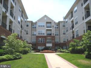 4870 EISENHOWER AVE #306, ALEXANDRIA, Virginia 22304, 1 Bedroom Bedrooms, ,1 BathroomBathrooms,Residential,For sale,4870 EISENHOWER AVE #306,VAAX2039568 MLS # VAAX2039568