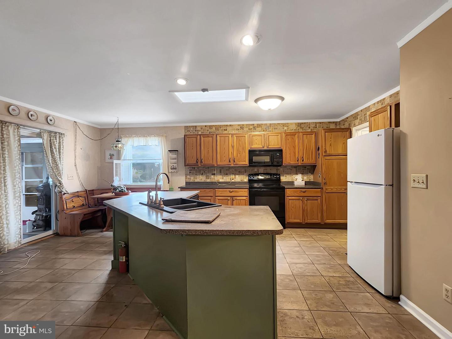 3193 MERIDIAN DR, GREENBACKVILLE, Virginia 23356, 2 Bedrooms Bedrooms, ,2 BathroomsBathrooms,Residential,For sale,3193 MERIDIAN DR,VAAC2001450 MLS # VAAC2001450