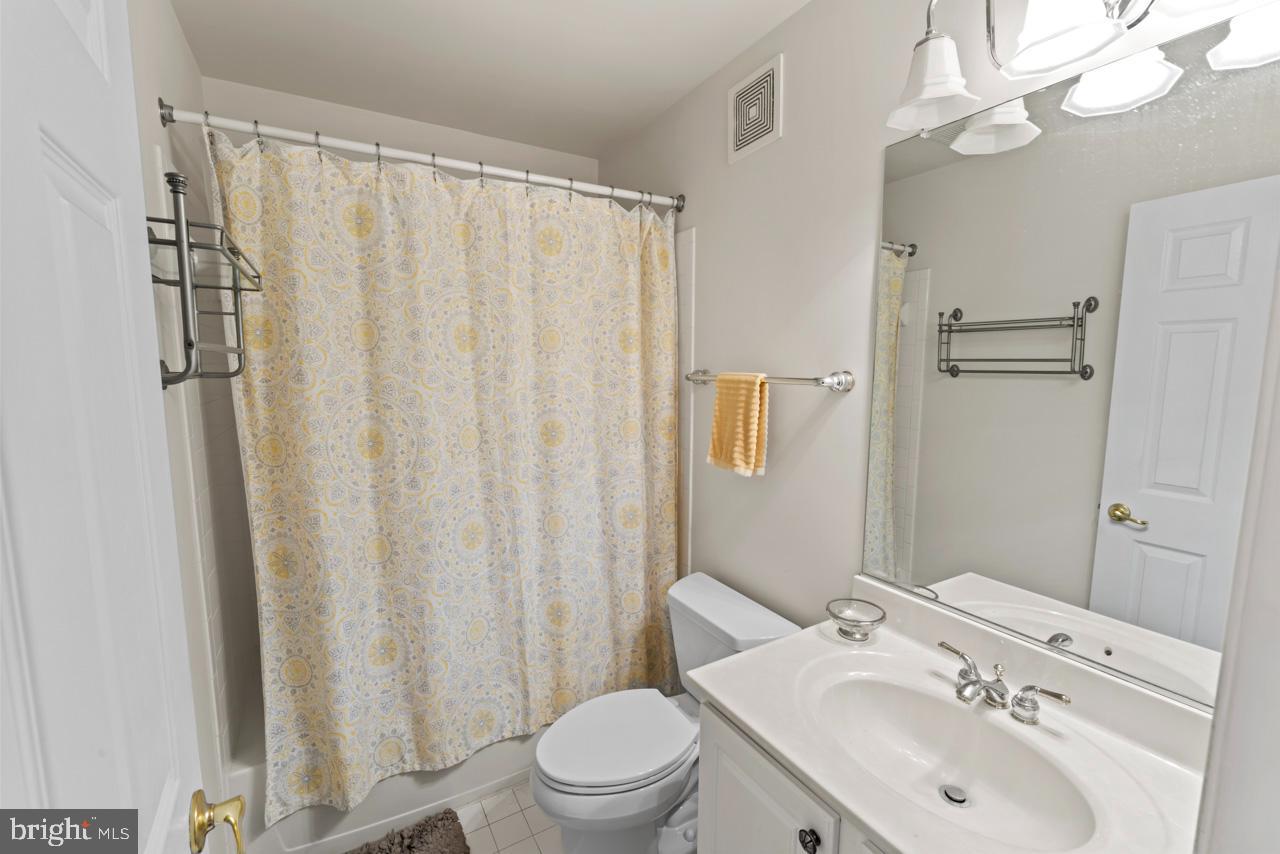 7113 MASON GROVE CT #4, ALEXANDRIA, Virginia 22306, 3 Bedrooms Bedrooms, ,2 BathroomsBathrooms,Residential,For sale,7113 MASON GROVE CT #4,VAFX2209752 MLS # VAFX2209752