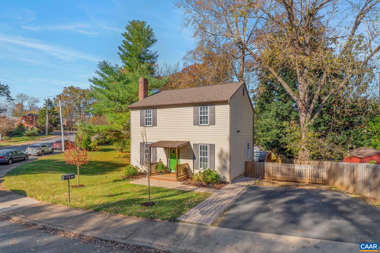 1413 WESTWOOD RD, CHARLOTTESVILLE, Virginia 22903, 3 Bedrooms Bedrooms, ,1 BathroomBathrooms,Residential,For sale,1413 WESTWOOD RD,658654 MLS # 658654