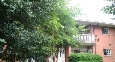 5603 FRANCONIA RD #202, ALEXANDRIA, Virginia 22310, 2 Bedrooms Bedrooms, ,1 BathroomBathrooms,Residential,For sale,5603 FRANCONIA RD #202,VAFX2210378 MLS # VAFX2210378