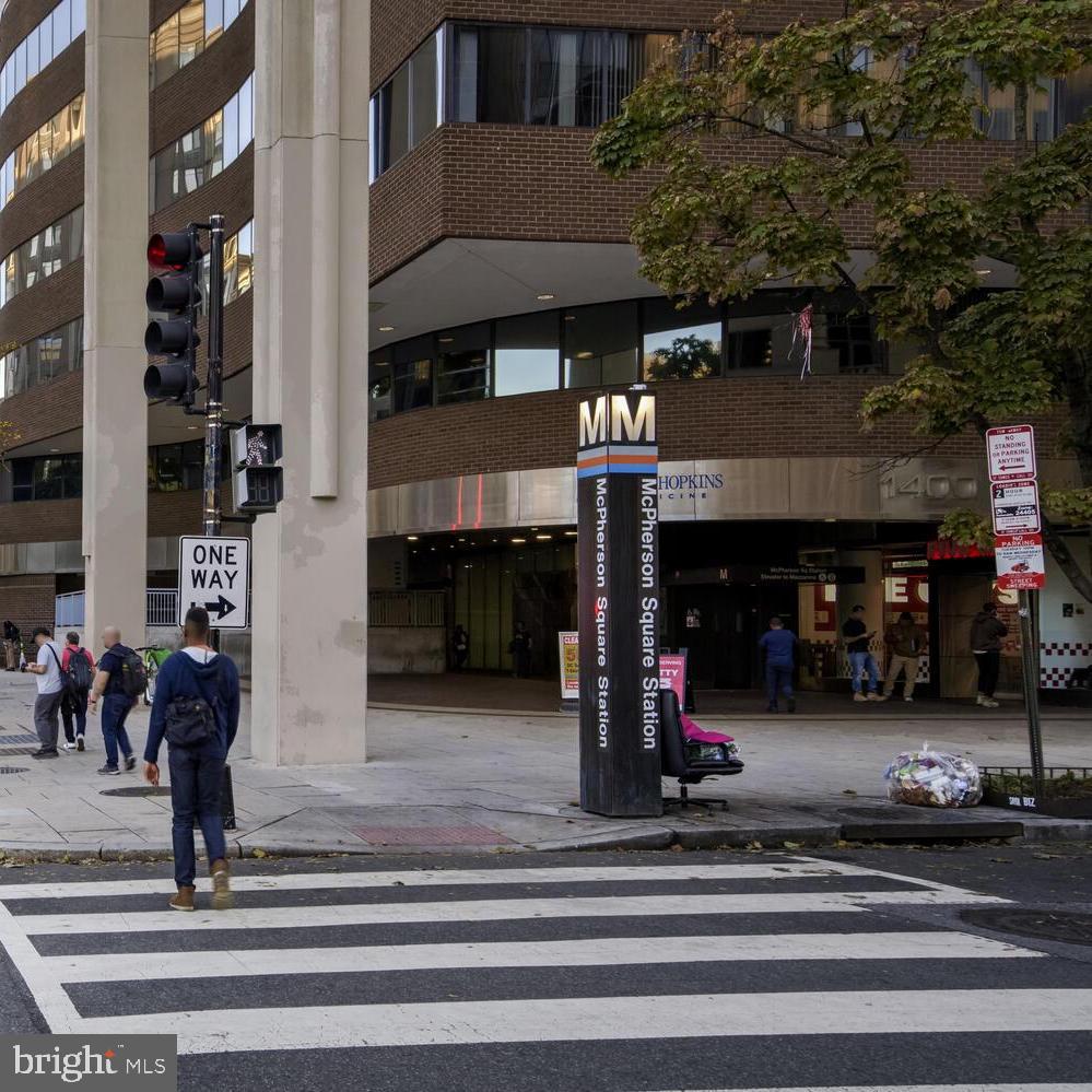 1326 VERMONT AVE NW #2, WASHINGTON, District Of Columbia 20005, 1 Bedroom Bedrooms, ,1 BathroomBathrooms,Residential,For sale,1326 VERMONT AVE NW #2,DCDC2168456 MLS # DCDC2168456