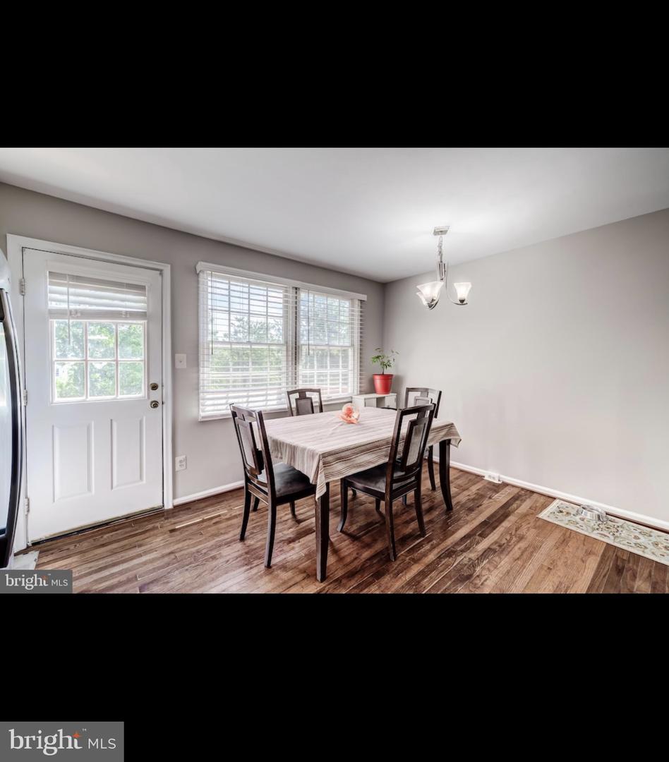 5014 9TH ST S, ARLINGTON, Virginia 22204, 2 Bedrooms Bedrooms, ,2 BathroomsBathrooms,Residential,For sale,5014 9TH ST S,VAAR2050774 MLS # VAAR2050774