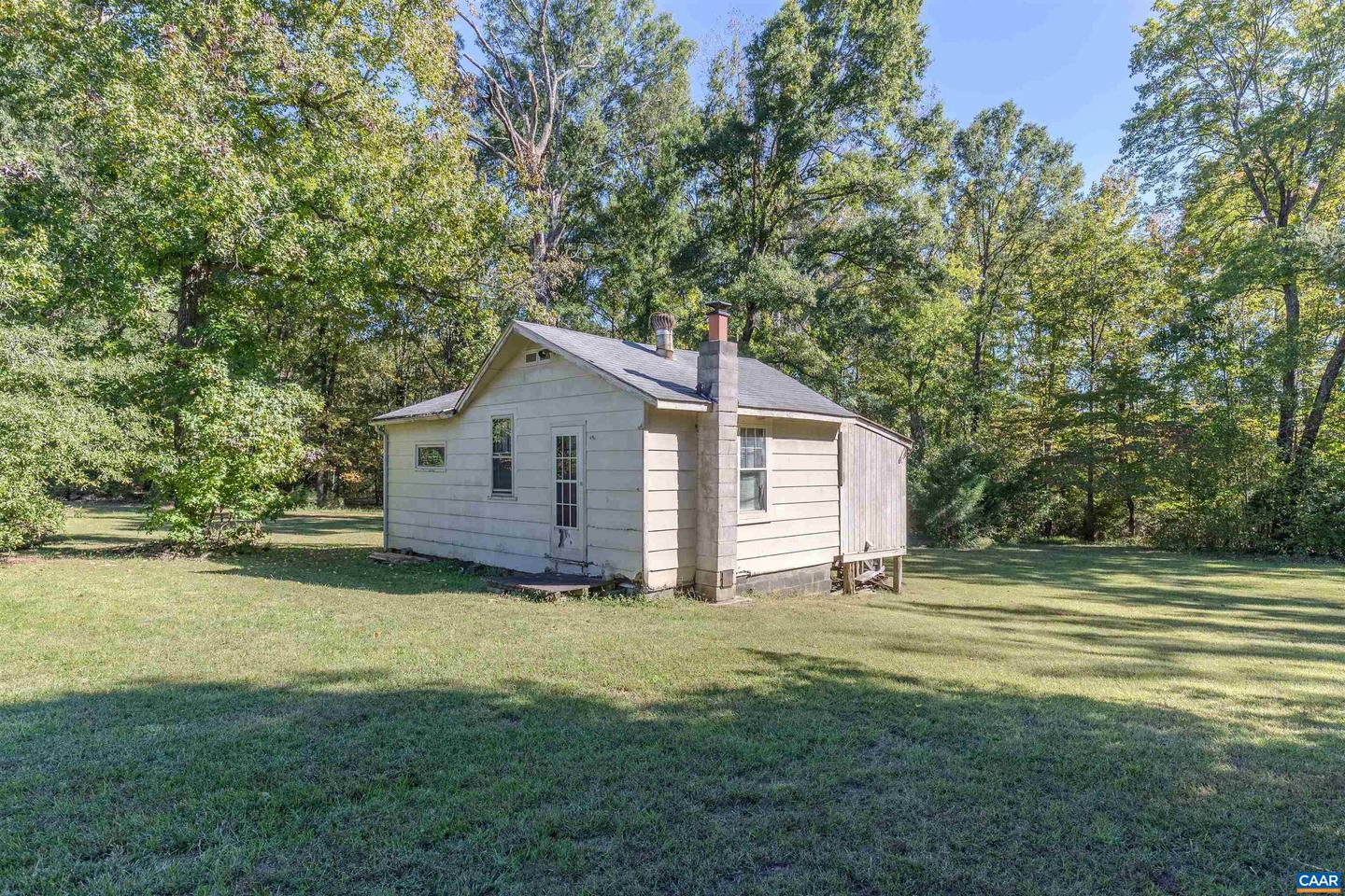 41 CHERRY HILL LN, CUMBERLAND, Virginia 23040, 3 Bedrooms Bedrooms, ,2 BathroomsBathrooms,Farm,For sale,41 CHERRY HILL LN,658762 MLS # 658762