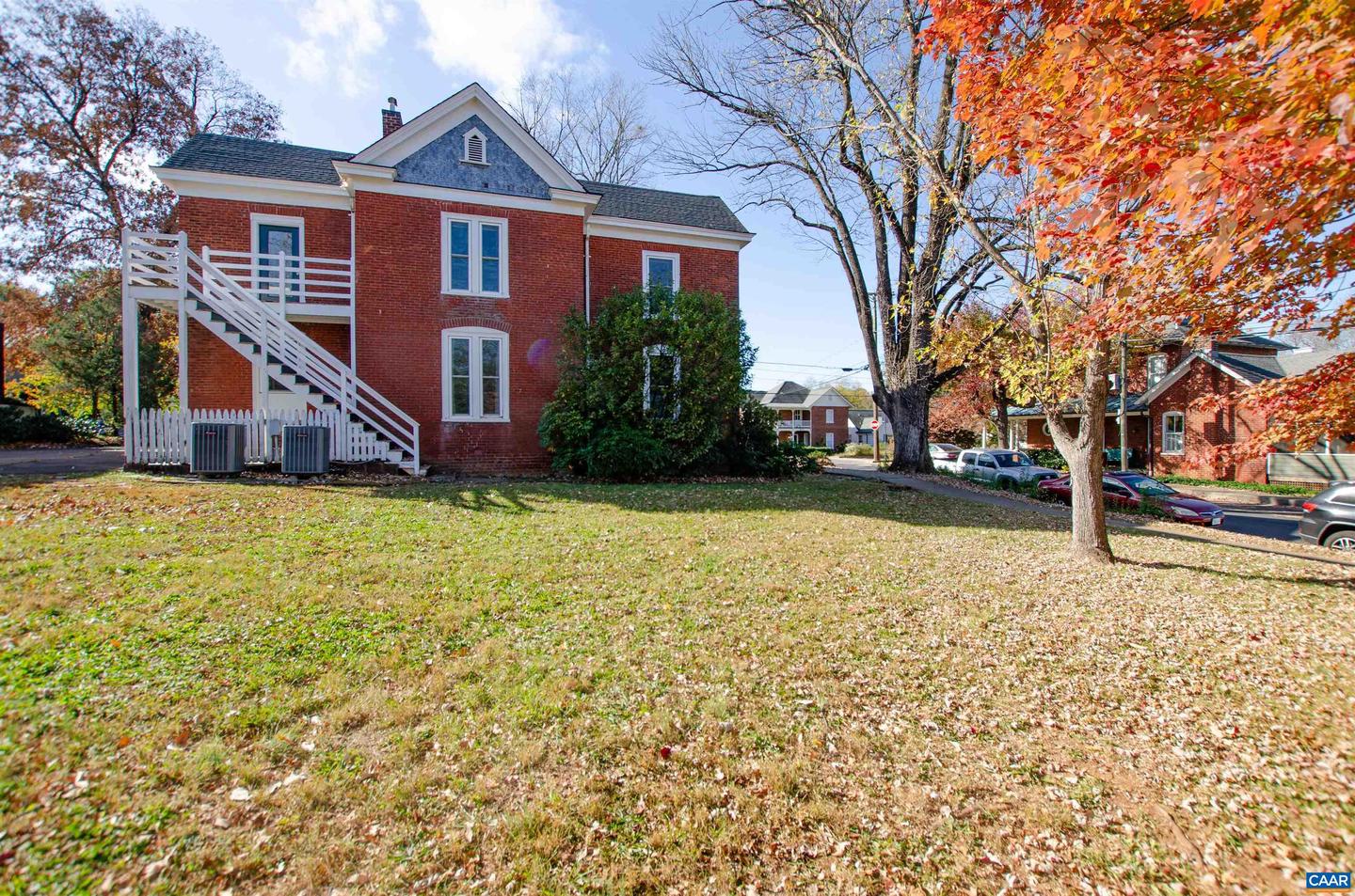 901 BELMONT AVE, CHARLOTTESVILLE, Virginia 22902, 4 Bedrooms Bedrooms, ,3 BathroomsBathrooms,Residential,For sale,901 BELMONT AVE,658572 MLS # 658572