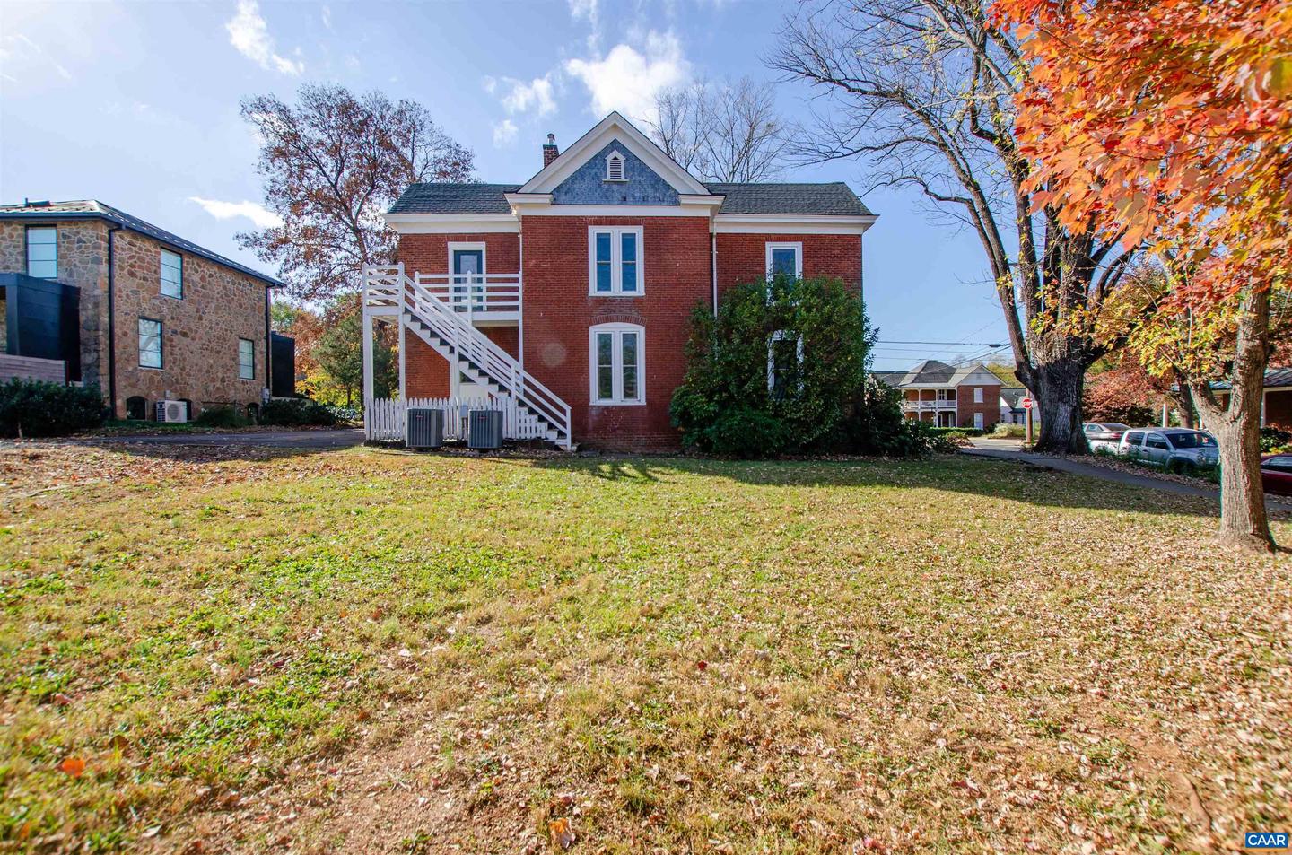 901 BELMONT AVE, CHARLOTTESVILLE, Virginia 22902, 4 Bedrooms Bedrooms, ,3 BathroomsBathrooms,Residential,For sale,901 BELMONT AVE,658572 MLS # 658572