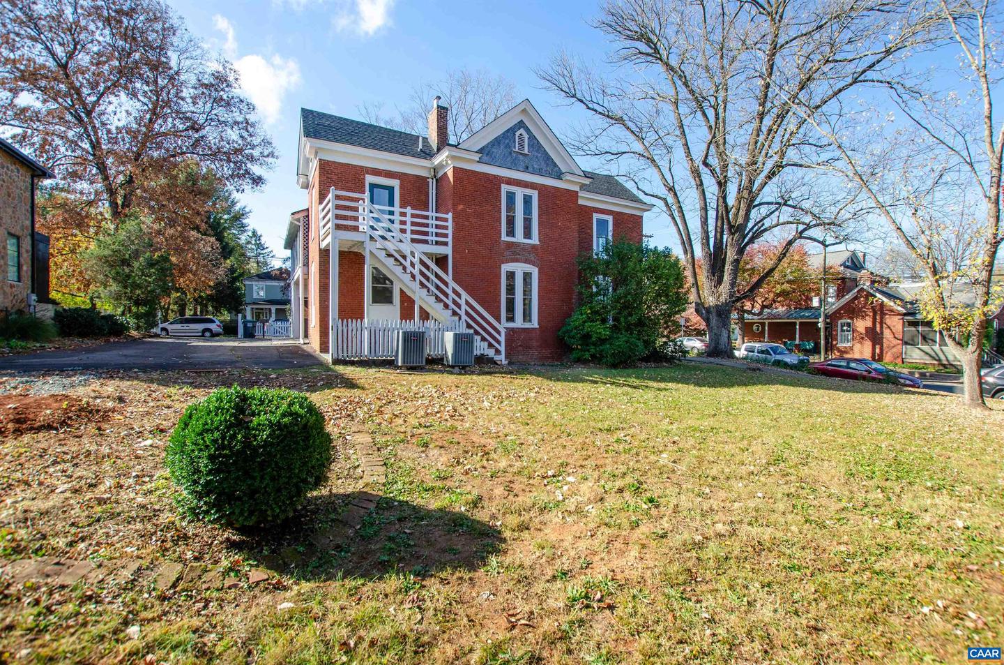 901 BELMONT AVE, CHARLOTTESVILLE, Virginia 22902, 4 Bedrooms Bedrooms, ,3 BathroomsBathrooms,Residential,For sale,901 BELMONT AVE,658572 MLS # 658572