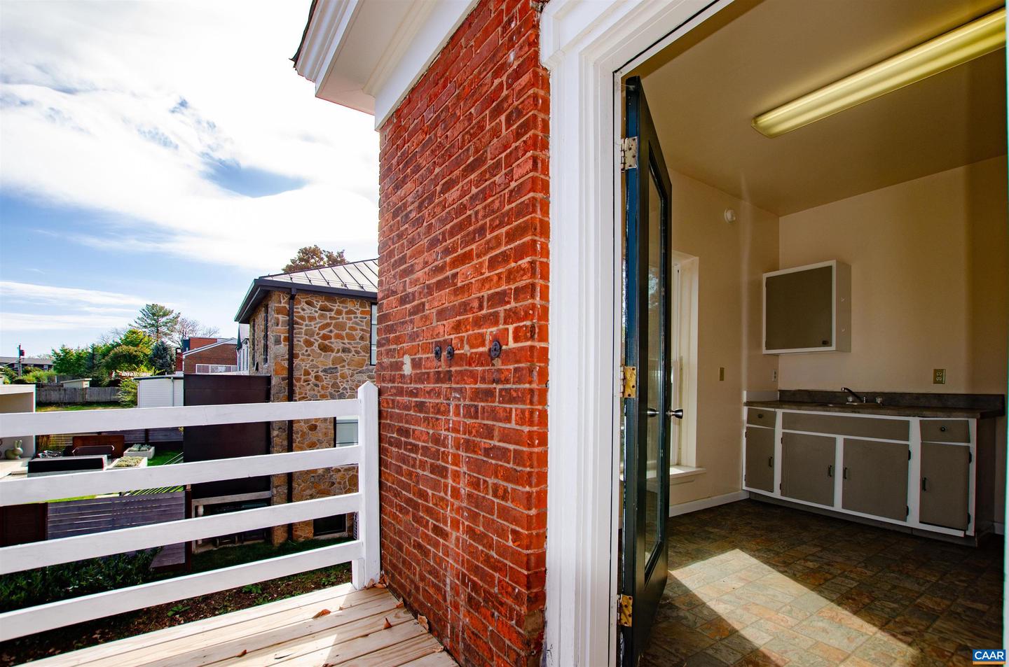 901 BELMONT AVE, CHARLOTTESVILLE, Virginia 22902, 4 Bedrooms Bedrooms, ,3 BathroomsBathrooms,Residential,For sale,901 BELMONT AVE,658572 MLS # 658572