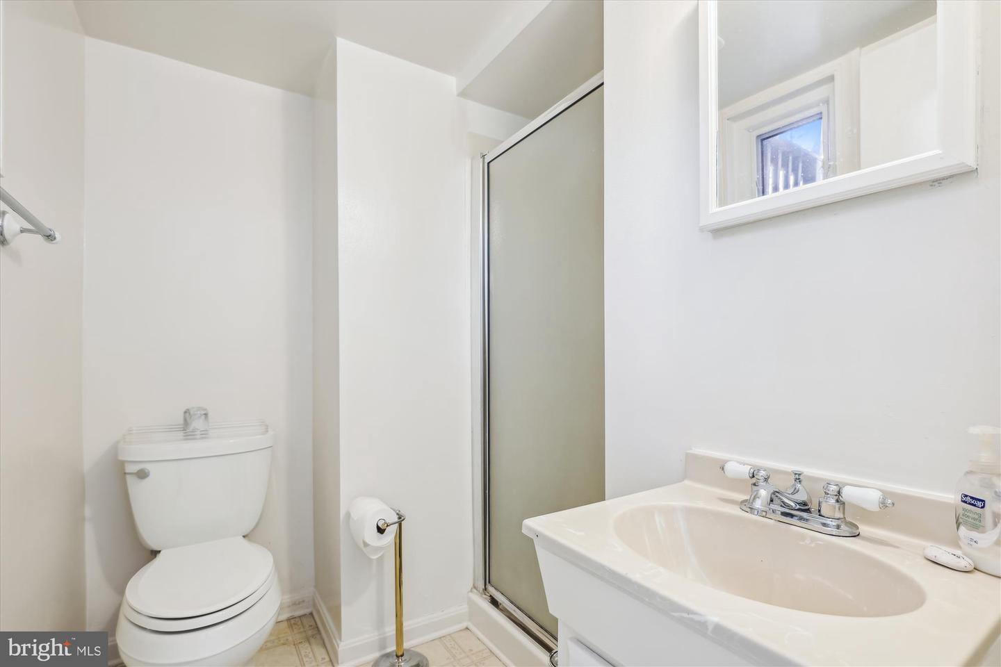 5320 THAYER AVE, ALEXANDRIA, Virginia 22304, 3 Bedrooms Bedrooms, ,2 BathroomsBathrooms,Residential,For sale,5320 THAYER AVE,VAAX2039524 MLS # VAAX2039524