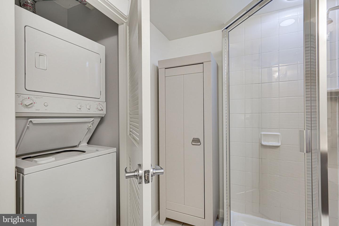 1001 L ST NW #205, WASHINGTON, District Of Columbia 20001, 2 Bedrooms Bedrooms, ,2 BathroomsBathrooms,Residential,For sale,1001 L ST NW #205,DCDC2168666 MLS # DCDC2168666