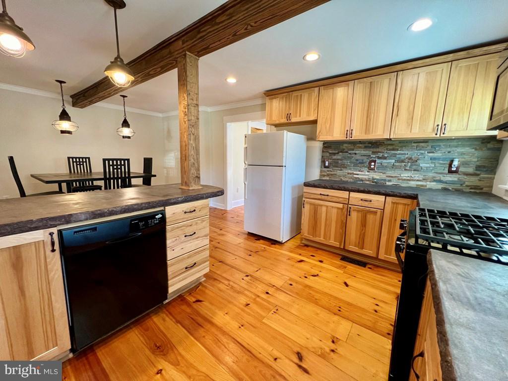 1878 OWL TOWN RD, CALLAO, Virginia 22435, 3 Bedrooms Bedrooms, ,2 BathroomsBathrooms,Residential,For sale,1878 OWL TOWN RD,VANV2001336 MLS # VANV2001336