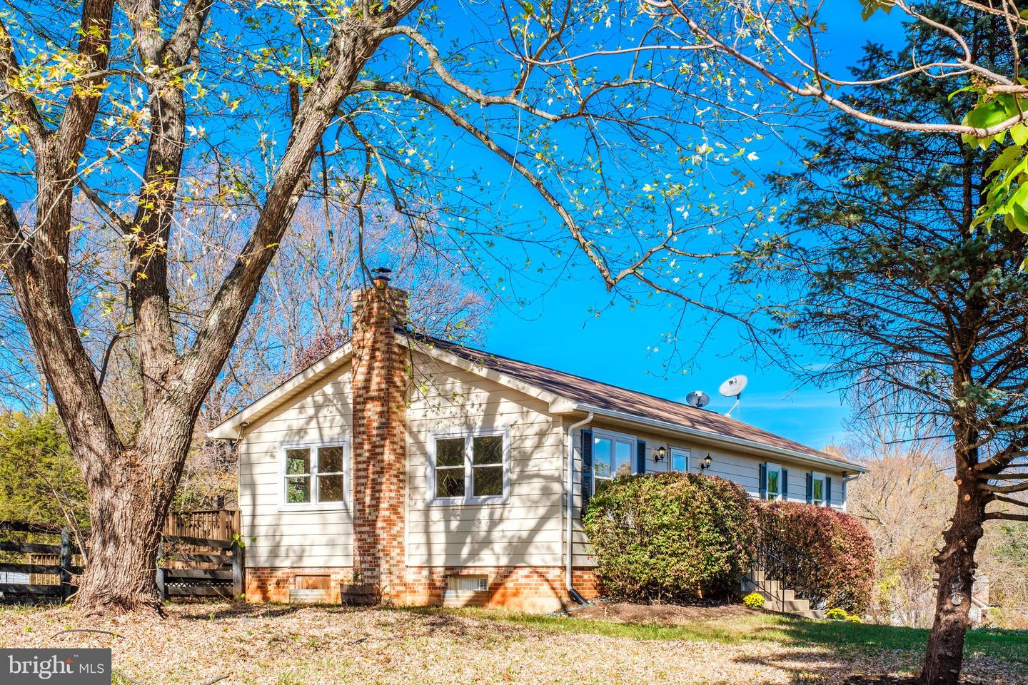 4214 JACKSON MILL RD, HAYMARKET, Virginia 20169, 3 Bedrooms Bedrooms, ,2 BathroomsBathrooms,Residential,For sale,4214 JACKSON MILL RD,VAPW2082140 MLS # VAPW2082140