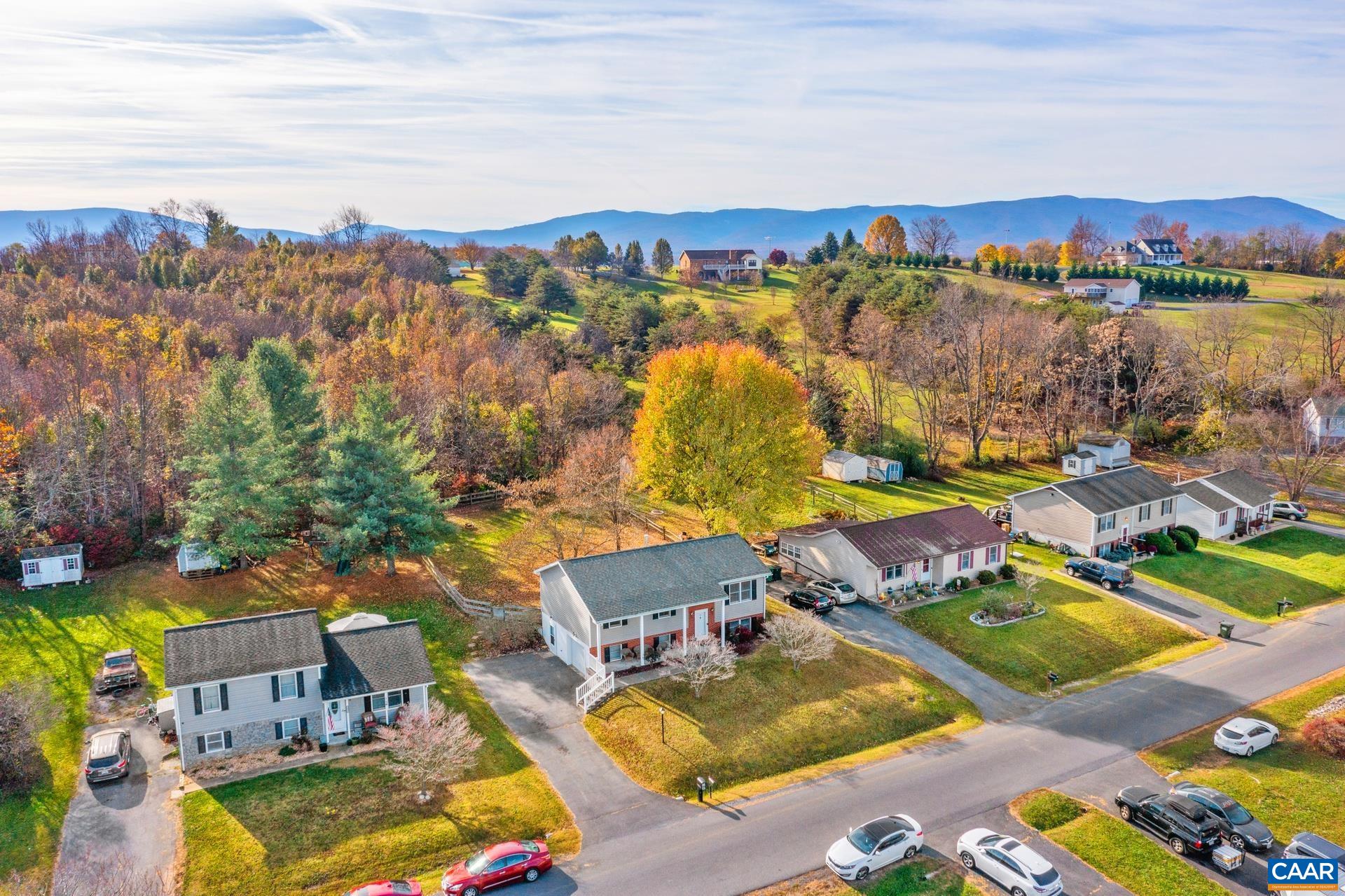 206 BUCKBOARD RD, WAYNESBORO, Virginia 22980, 3 Bedrooms Bedrooms, ,2 BathroomsBathrooms,Residential,206 BUCKBOARD RD,658793 MLS # 658793