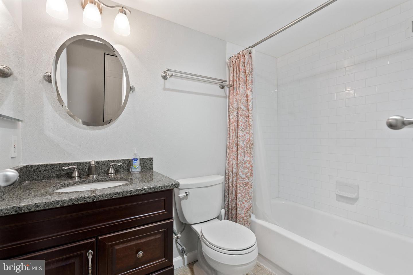 5300 HOLMES RUN PKWY #1102, ALEXANDRIA, Virginia 22304, 2 Bedrooms Bedrooms, ,2 BathroomsBathrooms,Residential,For sale,5300 HOLMES RUN PKWY #1102,VAAX2039598 MLS # VAAX2039598