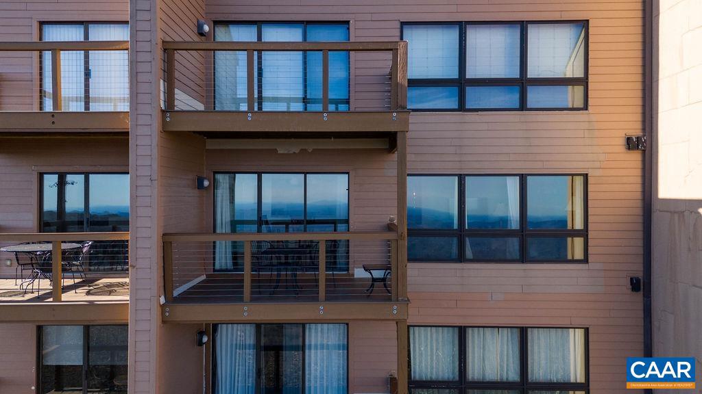 1531 CLIFFS CONDOS, WINTERGREEN RESORT, Virginia 22967, 2 Bedrooms Bedrooms, ,2 BathroomsBathrooms,Residential,For sale,1531 CLIFFS CONDOS,658769 MLS # 658769