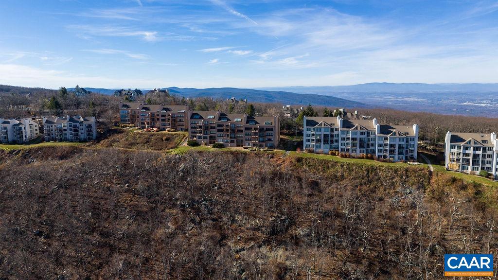 1531 CLIFFS CONDOS, WINTERGREEN RESORT, Virginia 22967, 2 Bedrooms Bedrooms, ,2 BathroomsBathrooms,Residential,For sale,1531 CLIFFS CONDOS,658769 MLS # 658769