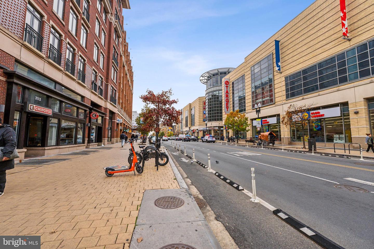 1421 COLUMBIA RD NW #303, WASHINGTON, District Of Columbia 20009, 2 Bedrooms Bedrooms, 5 Rooms Rooms,1 BathroomBathrooms,Residential,For sale,1421 COLUMBIA RD NW #303,DCDC2168838 MLS # DCDC2168838
