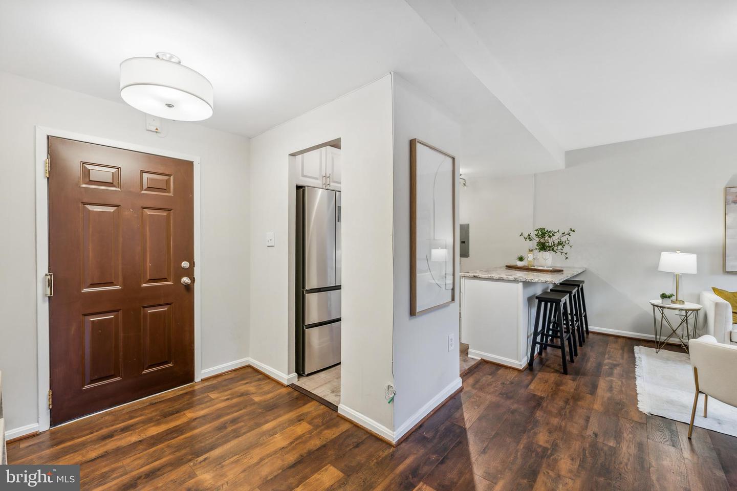 1421 COLUMBIA RD NW #303, WASHINGTON, District Of Columbia 20009, 2 Bedrooms Bedrooms, 5 Rooms Rooms,1 BathroomBathrooms,Residential,For sale,1421 COLUMBIA RD NW #303,DCDC2168838 MLS # DCDC2168838