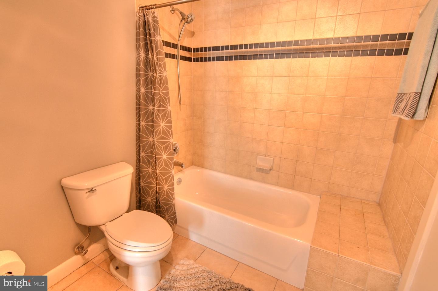400 MASSACHUSETTS AVE NW #423, WASHINGTON, District Of Columbia 20001, 1 Bedroom Bedrooms, ,1 BathroomBathrooms,Residential,For sale,400 MASSACHUSETTS AVE NW #423,DCDC2168680 MLS # DCDC2168680