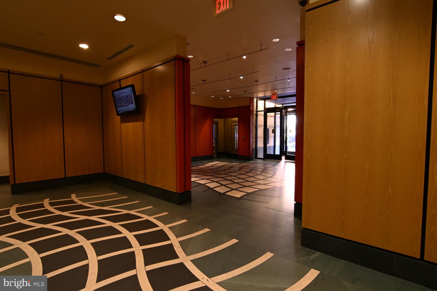 400 MASSACHUSETTS AVE NW #423, WASHINGTON, District Of Columbia 20001, 1 Bedroom Bedrooms, ,1 BathroomBathrooms,Residential,For sale,400 MASSACHUSETTS AVE NW #423,DCDC2168680 MLS # DCDC2168680