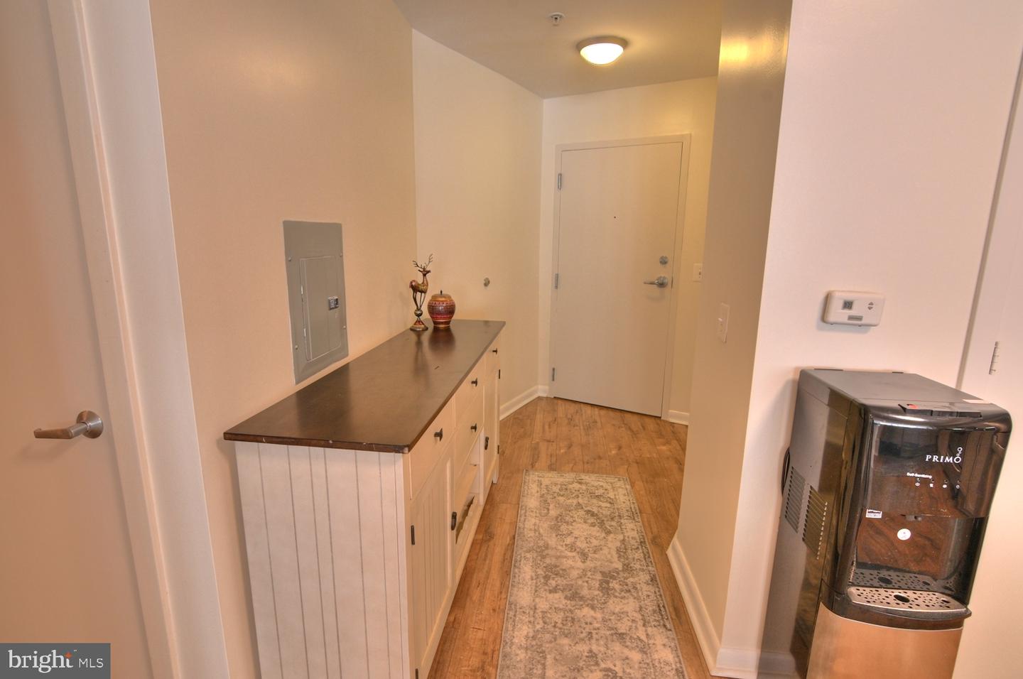 400 MASSACHUSETTS AVE NW #423, WASHINGTON, District Of Columbia 20001, 1 Bedroom Bedrooms, ,1 BathroomBathrooms,Residential,For sale,400 MASSACHUSETTS AVE NW #423,DCDC2168680 MLS # DCDC2168680