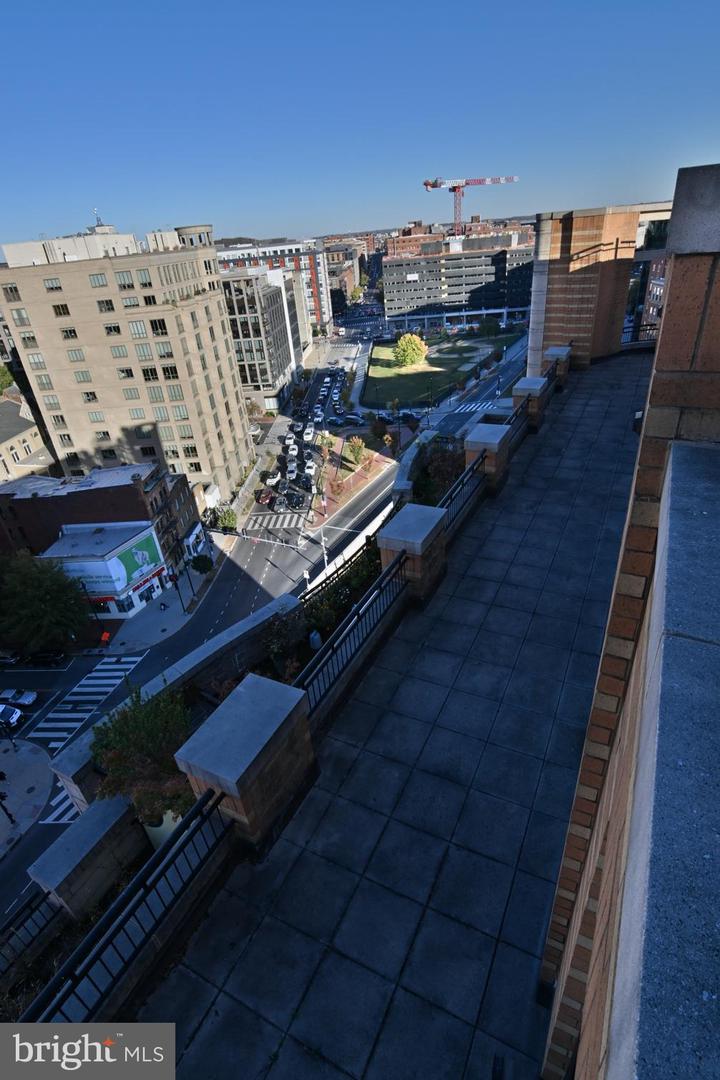 400 MASSACHUSETTS AVE NW #423, WASHINGTON, District Of Columbia 20001, 1 Bedroom Bedrooms, ,1 BathroomBathrooms,Residential,For sale,400 MASSACHUSETTS AVE NW #423,DCDC2168680 MLS # DCDC2168680