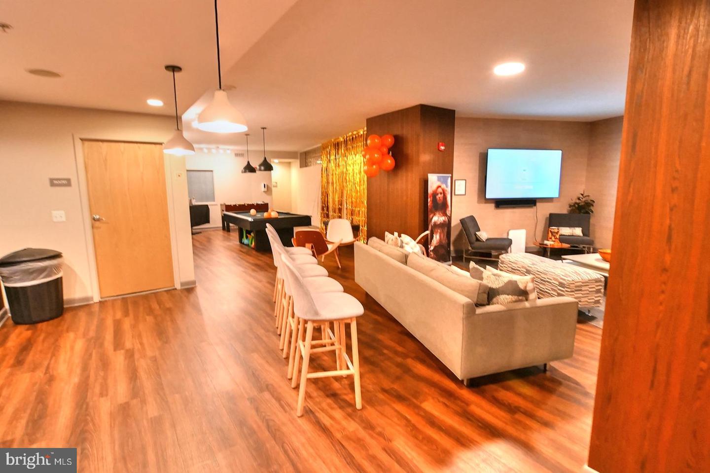 400 MASSACHUSETTS AVE NW #423, WASHINGTON, District Of Columbia 20001, 1 Bedroom Bedrooms, ,1 BathroomBathrooms,Residential,For sale,400 MASSACHUSETTS AVE NW #423,DCDC2168680 MLS # DCDC2168680
