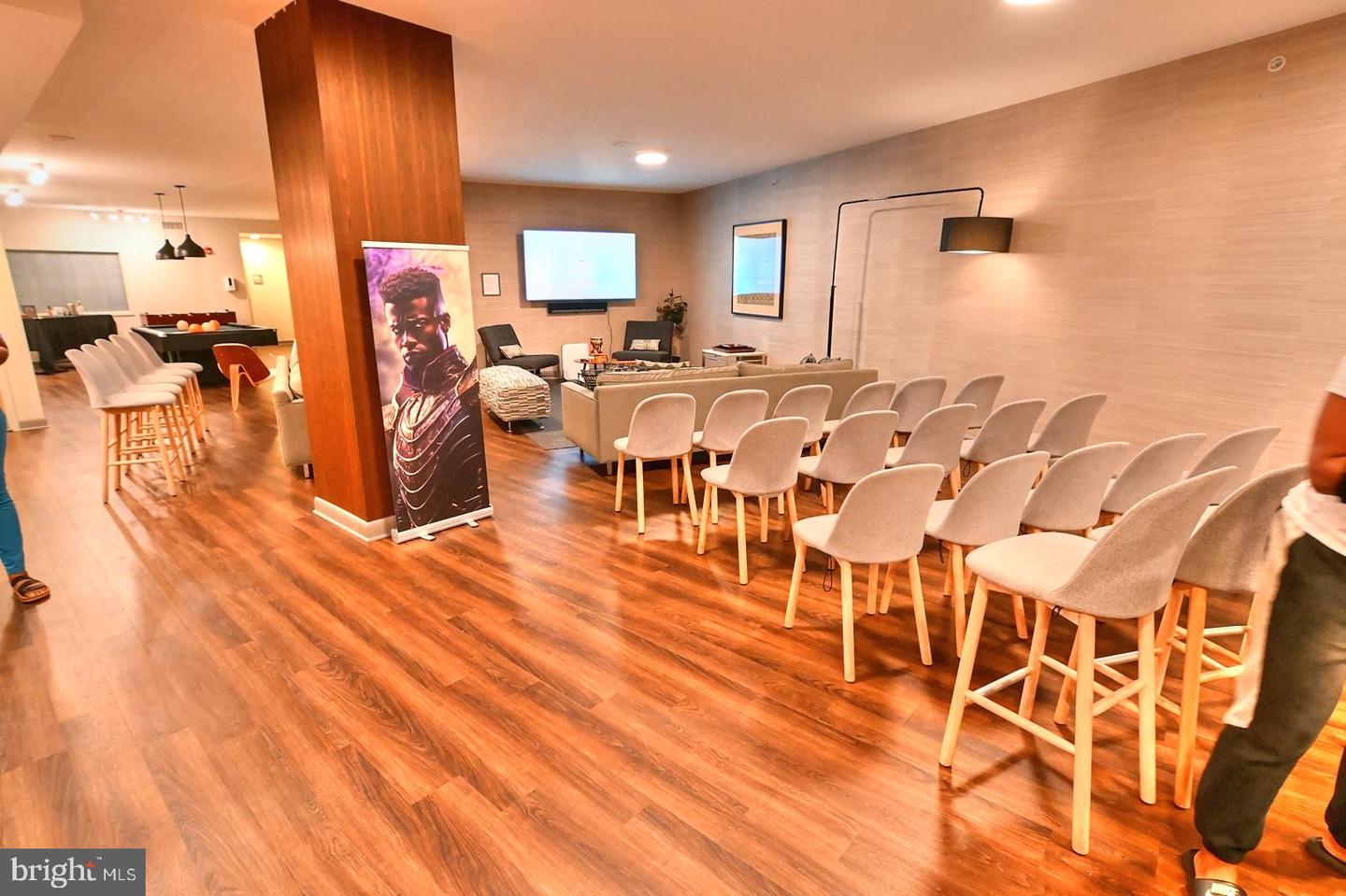 400 MASSACHUSETTS AVE NW #423, WASHINGTON, District Of Columbia 20001, 1 Bedroom Bedrooms, ,1 BathroomBathrooms,Residential,For sale,400 MASSACHUSETTS AVE NW #423,DCDC2168680 MLS # DCDC2168680