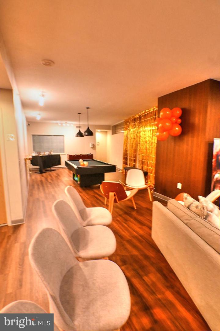 400 MASSACHUSETTS AVE NW #423, WASHINGTON, District Of Columbia 20001, 1 Bedroom Bedrooms, ,1 BathroomBathrooms,Residential,For sale,400 MASSACHUSETTS AVE NW #423,DCDC2168680 MLS # DCDC2168680