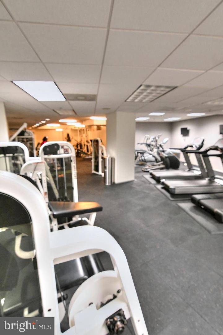 400 MASSACHUSETTS AVE NW #423, WASHINGTON, District Of Columbia 20001, 1 Bedroom Bedrooms, ,1 BathroomBathrooms,Residential,For sale,400 MASSACHUSETTS AVE NW #423,DCDC2168680 MLS # DCDC2168680