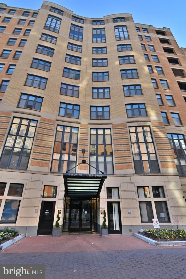 400 MASSACHUSETTS AVE NW #423, WASHINGTON, District Of Columbia 20001, 1 Bedroom Bedrooms, ,1 BathroomBathrooms,Residential,For sale,400 MASSACHUSETTS AVE NW #423,DCDC2168680 MLS # DCDC2168680