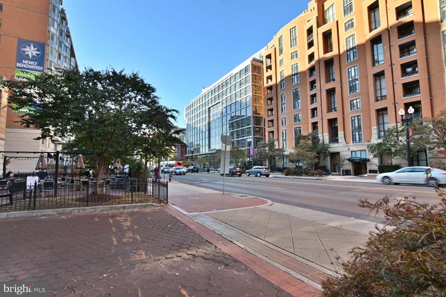 400 MASSACHUSETTS AVE NW #423, WASHINGTON, District Of Columbia 20001, 1 Bedroom Bedrooms, ,1 BathroomBathrooms,Residential,For sale,400 MASSACHUSETTS AVE NW #423,DCDC2168680 MLS # DCDC2168680