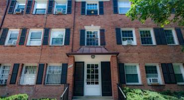 903 S FREDERICK ST #6, ARLINGTON, Virginia 22204, 1 Bedroom Bedrooms, ,1 BathroomBathrooms,Residential,For sale,903 S FREDERICK ST #6,VAAR2050798 MLS # VAAR2050798