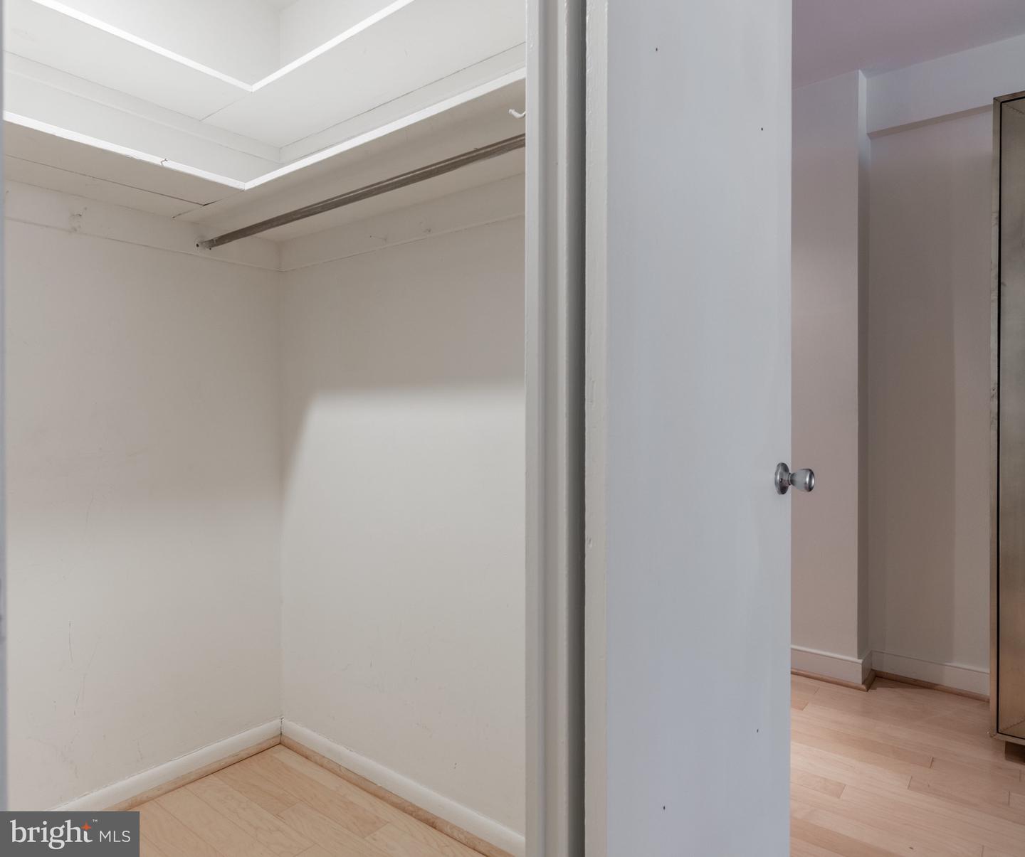 1330 NEW HAMPSHIRE AVE NW #201, WASHINGTON, District Of Columbia 20036, 1 Bedroom Bedrooms, ,1 BathroomBathrooms,Residential,For sale,1330 NEW HAMPSHIRE AVE NW #201,DCDC2168784 MLS # DCDC2168784