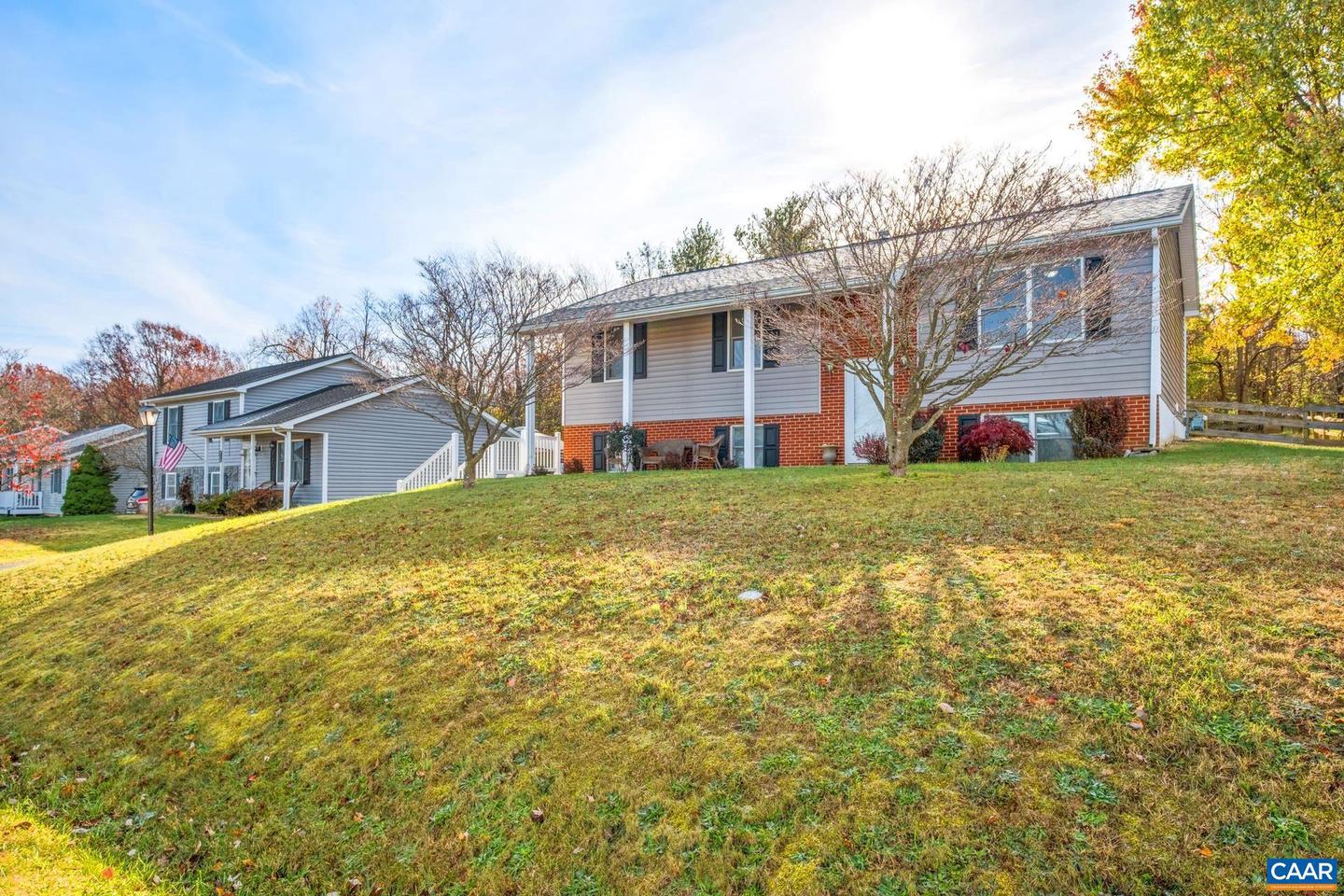 206 BUCKBOARD RD, WAYNESBORO, Virginia 22980, 3 Bedrooms Bedrooms, ,2 BathroomsBathrooms,Residential,For sale,206 BUCKBOARD RD,658793 MLS # 658793