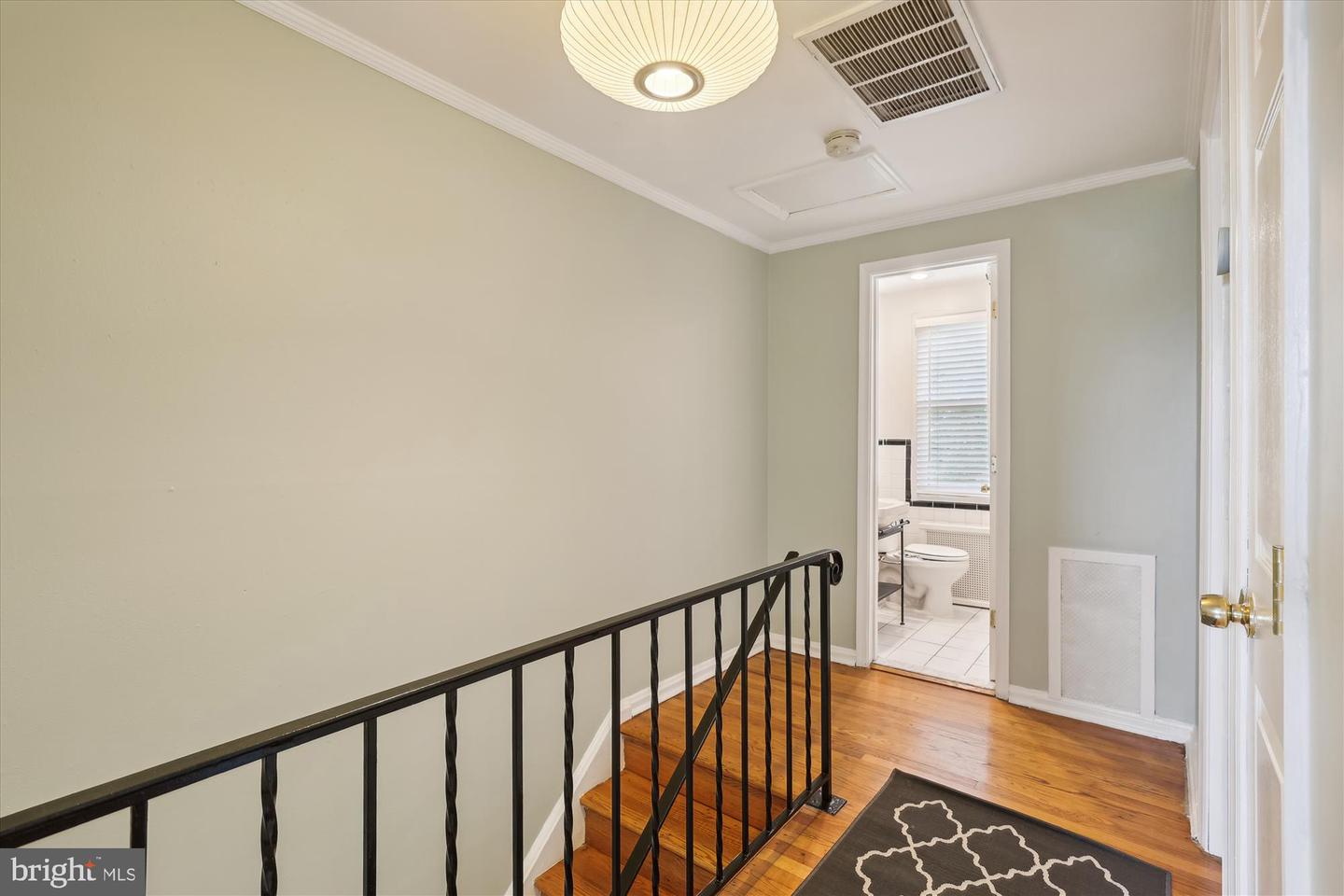 213 TENNESSEE AVE, ALEXANDRIA, Virginia 22305, 3 Bedrooms Bedrooms, ,2 BathroomsBathrooms,Residential,For sale,213 TENNESSEE AVE,VAAX2039634 MLS # VAAX2039634