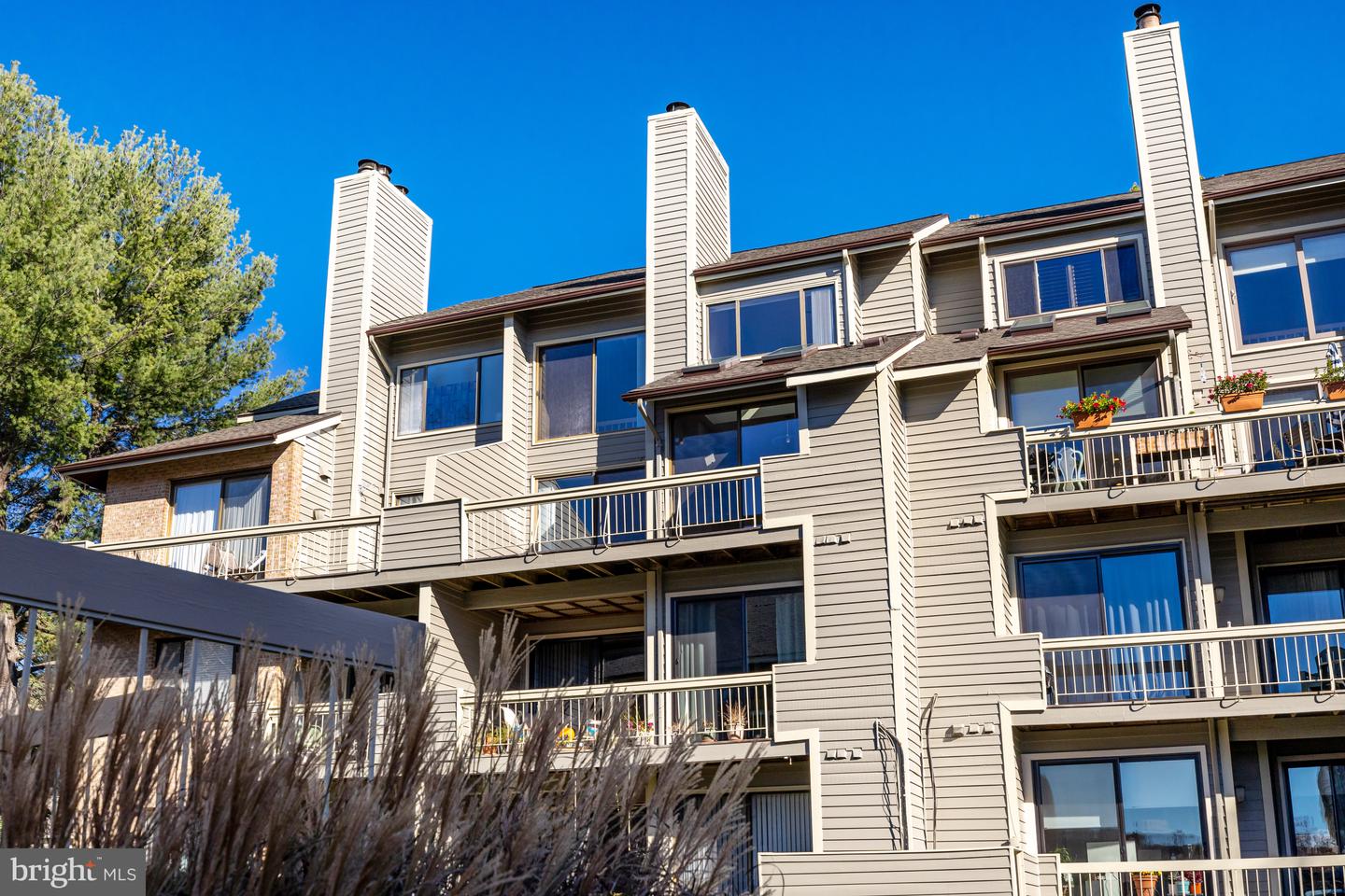 11224 HARBOR CT #11224, RESTON, Virginia 20191, 2 Bedrooms Bedrooms, ,2 BathroomsBathrooms,Residential,For sale,11224 HARBOR CT #11224,VAFX2185078 MLS # VAFX2185078