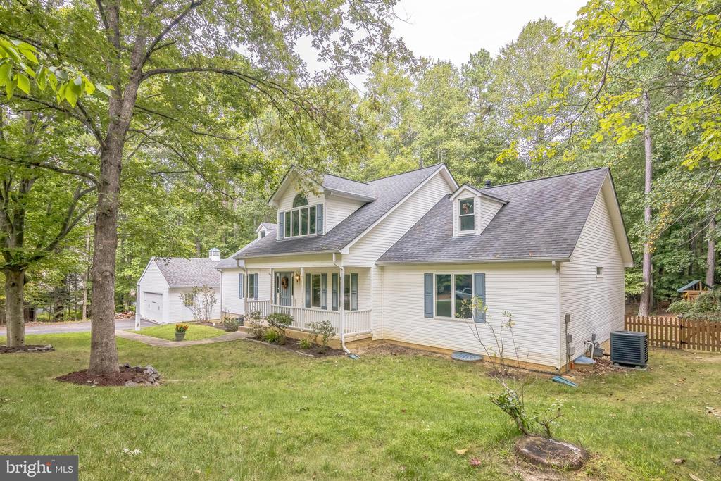 12719 BANNER PLANTATION DR, FREDERICKSBURG, Virginia 22407, 4 Bedrooms Bedrooms, ,3 BathroomsBathrooms,Residential,12719 BANNER PLANTATION DR,VASP2027676 MLS # VASP2027676