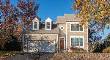 43964 BRUCETON MILLS CIR, ASHBURN, Virginia 20147, 3 Bedrooms Bedrooms, ,3 BathroomsBathrooms,Residential,For sale,43964 BRUCETON MILLS CIR,VALO2080956 MLS # VALO2080956