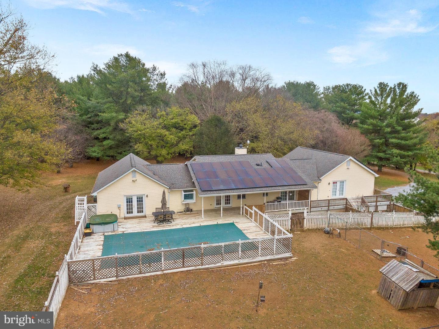 11895 FOLLY LN, LOVETTSVILLE, Virginia 20180, 3 Bedrooms Bedrooms, ,5 BathroomsBathrooms,Residential,For sale,11895 FOLLY LN,VALO2081616 MLS # VALO2081616