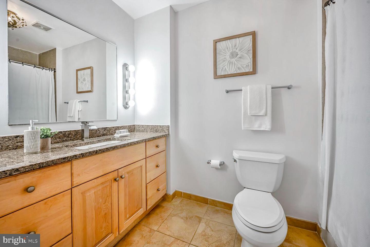 811 4TH ST NW #701, WASHINGTON, District Of Columbia 20001, 1 Bedroom Bedrooms, ,1 BathroomBathrooms,Residential,For sale,811 4TH ST NW #701,DCDC2163650 MLS # DCDC2163650