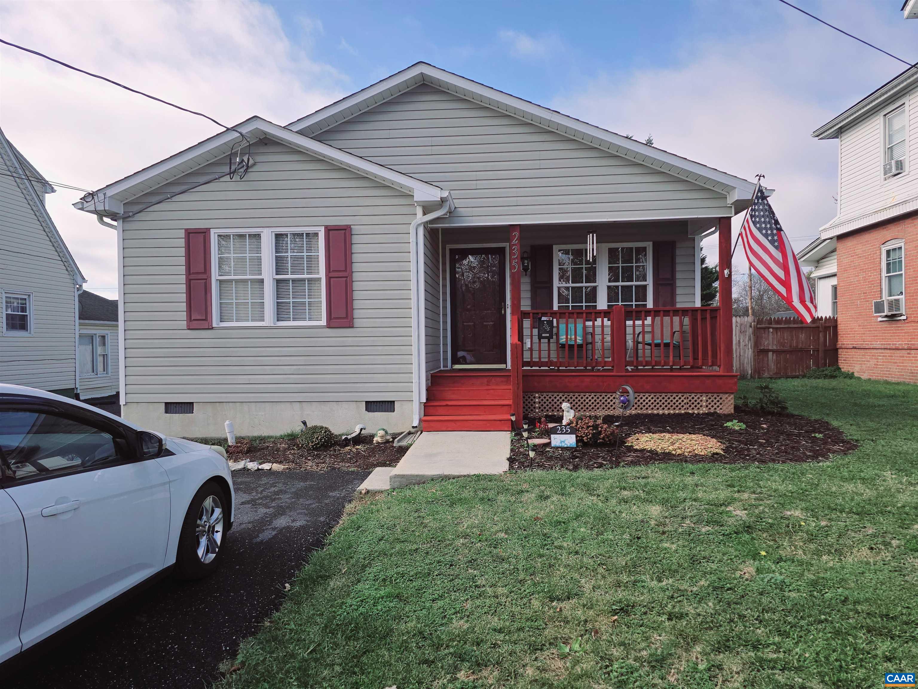 235 N BATH AVE, WAYNESBORO, Virginia 22980, 3 Bedrooms Bedrooms, ,2 BathroomsBathrooms,Residential,235 N BATH AVE,658819 MLS # 658819