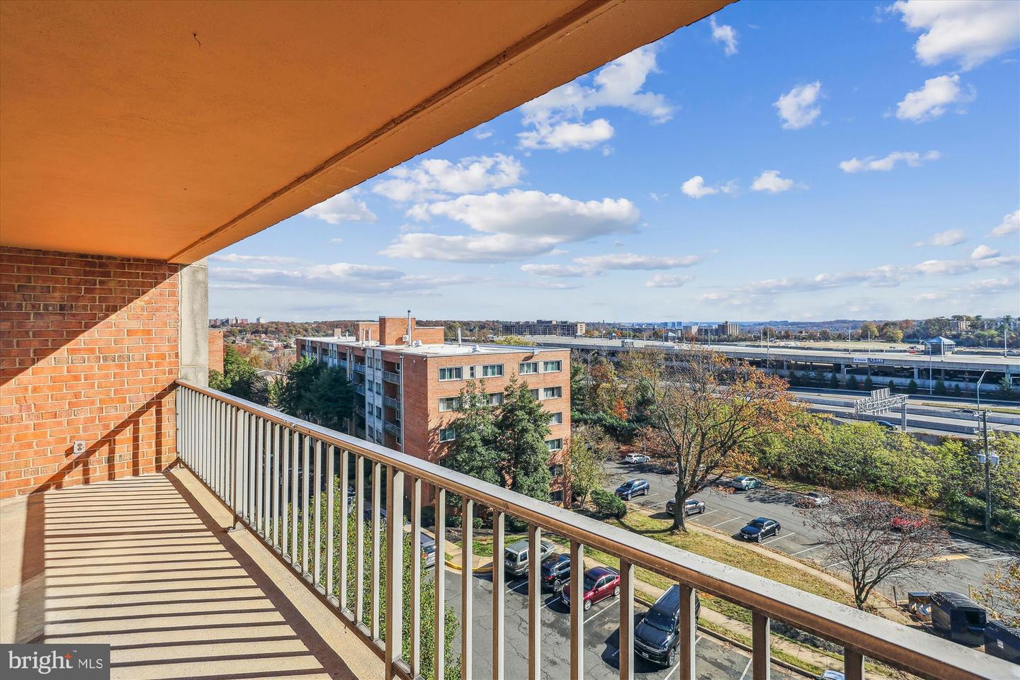 5831 QUANTRELL AVE #509, ALEXANDRIA, Virginia 22312, 1 Bedroom Bedrooms, ,1 BathroomBathrooms,Residential,For sale,5831 QUANTRELL AVE #509,VAAX2039424 MLS # VAAX2039424