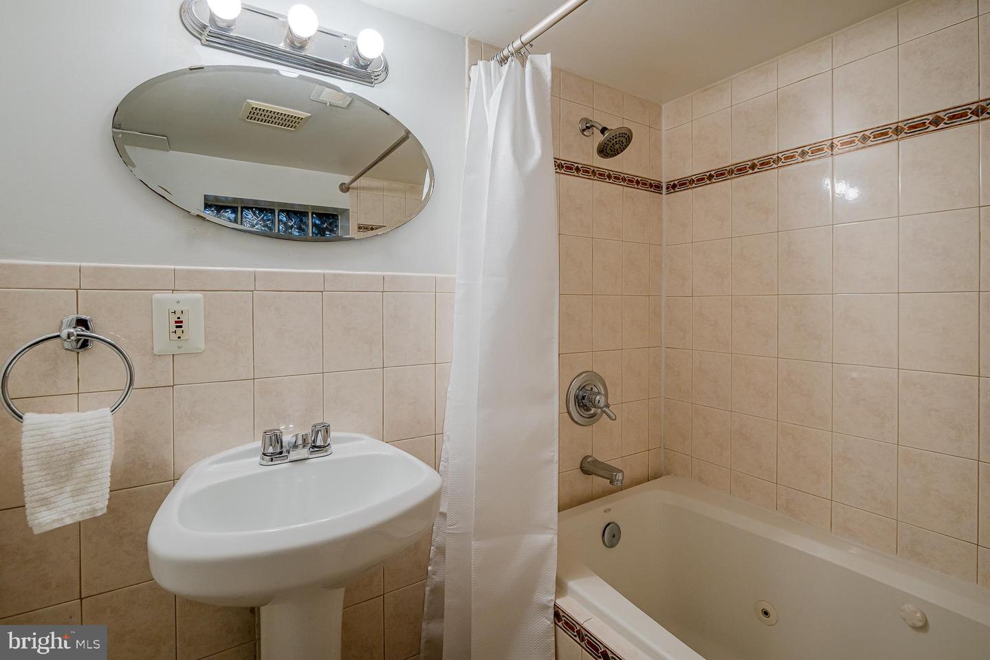 1923 BENNETT PL NE, WASHINGTON, District Of Columbia 20002, 3 Bedrooms Bedrooms, ,3 BathroomsBathrooms,Residential,For sale,1923 BENNETT PL NE,DCDC2168970 MLS # DCDC2168970