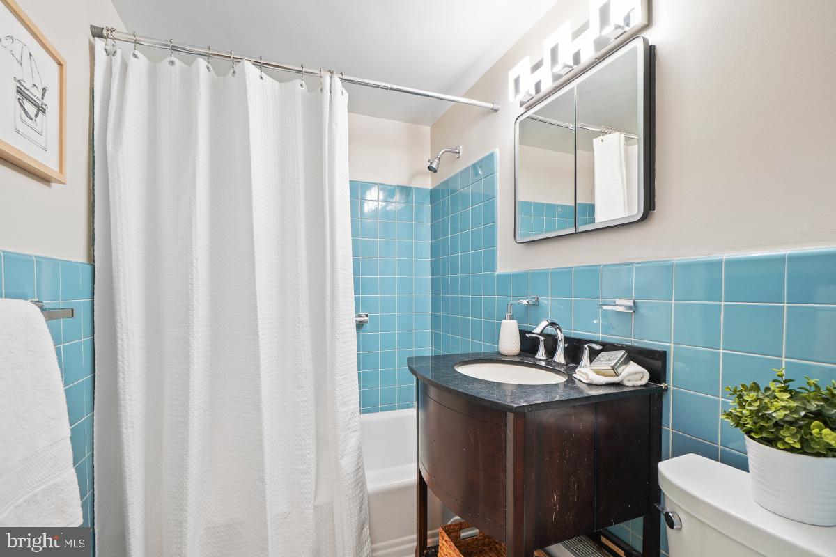 5410 CONNECTICUT AVE NW #811, WASHINGTON, District Of Columbia 20015, 1 Bedroom Bedrooms, ,1 BathroomBathrooms,Residential,For sale,5410 CONNECTICUT AVE NW #811,DCDC2161322 MLS # DCDC2161322