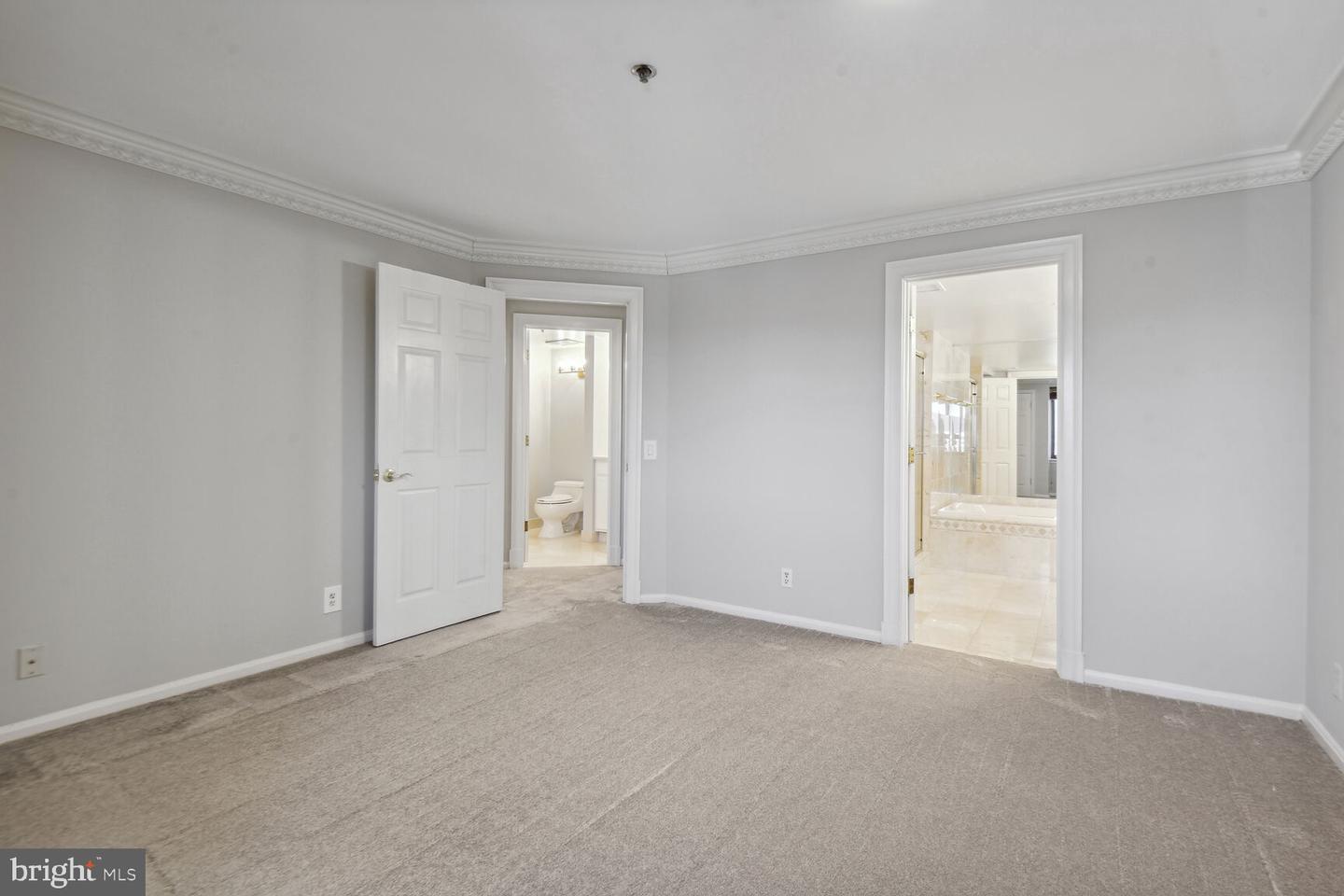 1401 N OAK ST #903, 905, ARLINGTON, Virginia 22209, 3 Bedrooms Bedrooms, ,4 BathroomsBathrooms,Residential,For sale,1401 N OAK ST #903,905,VAAR2050858 MLS # VAAR2050858