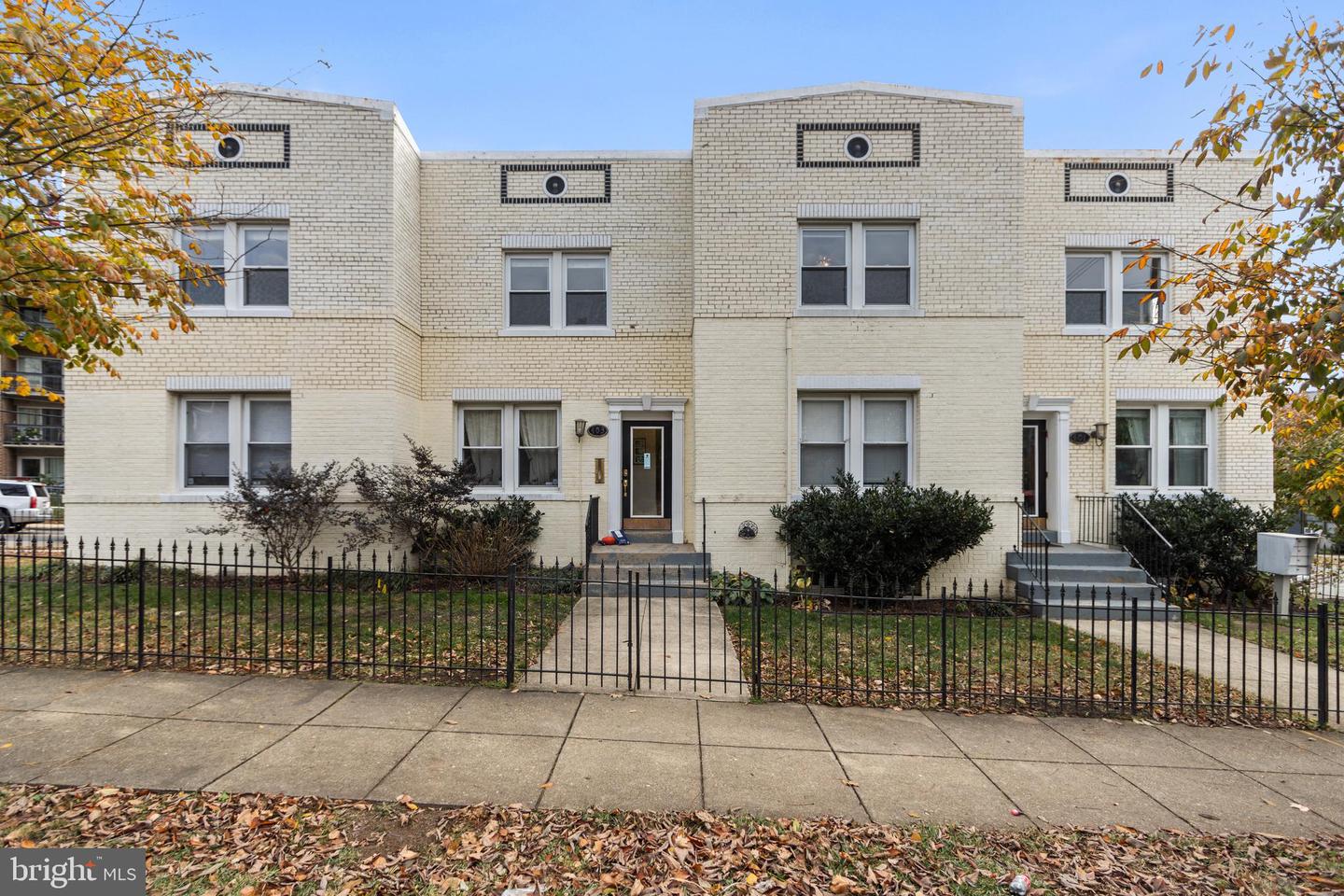 401 DOUGLAS ST NE #B, WASHINGTON, District Of Columbia 20017, 1 Bedroom Bedrooms, ,1 BathroomBathrooms,Residential,For sale,401 DOUGLAS ST NE #B,DCDC2169024 MLS # DCDC2169024